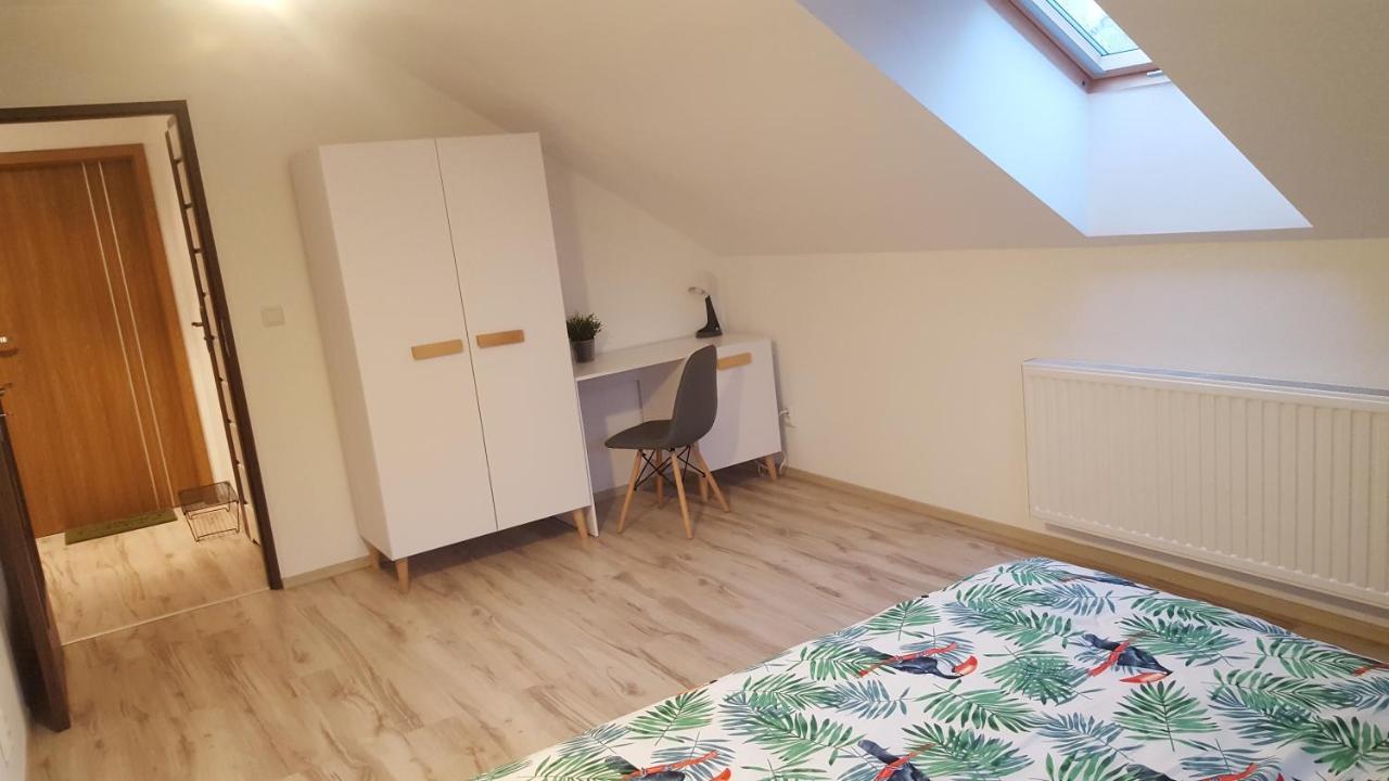 Apartamenty - Pod Wierzbami Dwikozy Luaran gambar