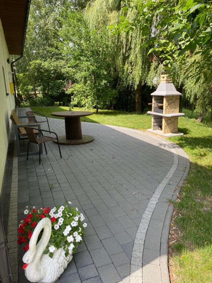 Apartamenty - Pod Wierzbami Dwikozy Luaran gambar
